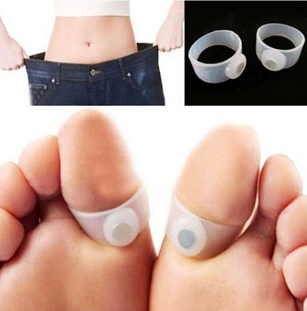 Moonby Magnetic Toe Ring